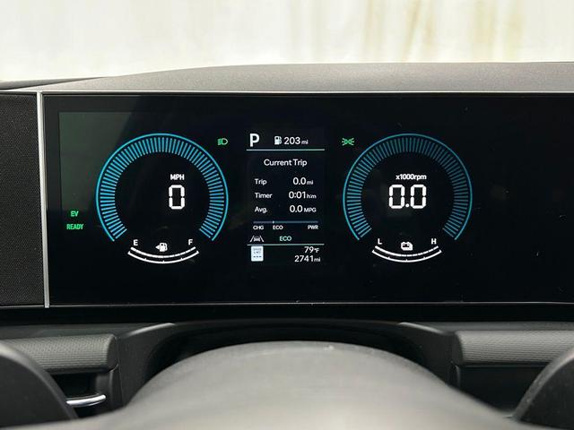Photo of 2025 Ash Black Hyundai TUCSON Hybrid