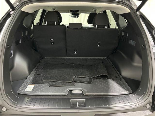 Photo of 2025 Ash Black Hyundai TUCSON Hybrid