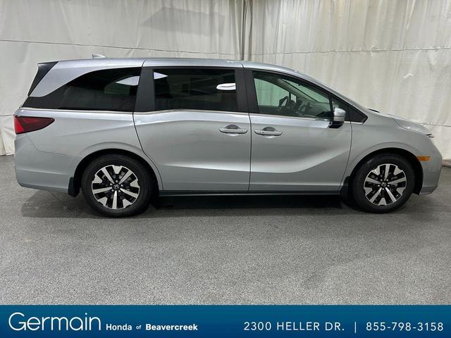 Photo of 2026 Solar Silver Metallic Honda Odyssey