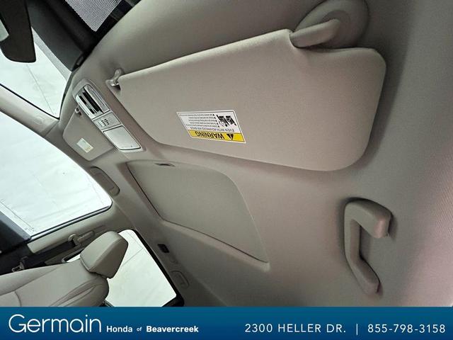 Photo of 2026 Solar Silver Metallic Honda Odyssey