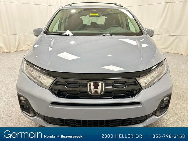 Photo of 2026 Sonic Gray Pearl Honda Odyssey