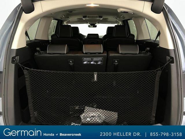 Photo of 2026 Sonic Gray Pearl Honda Odyssey