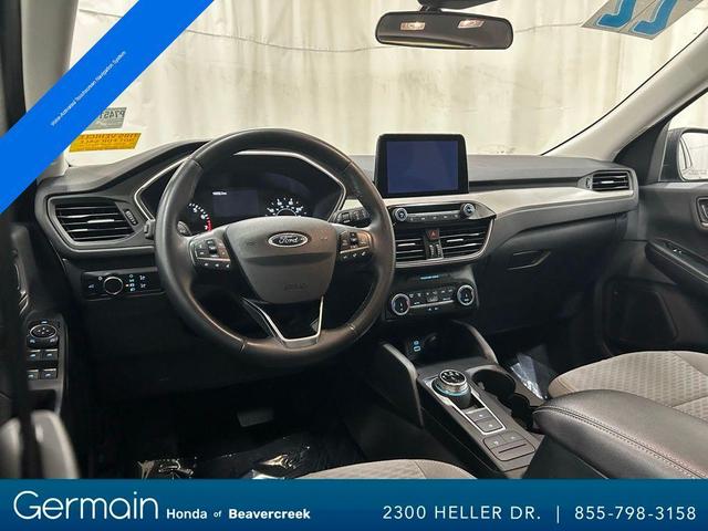 Photo of 2022 Agate Black Metallic Ford Escape