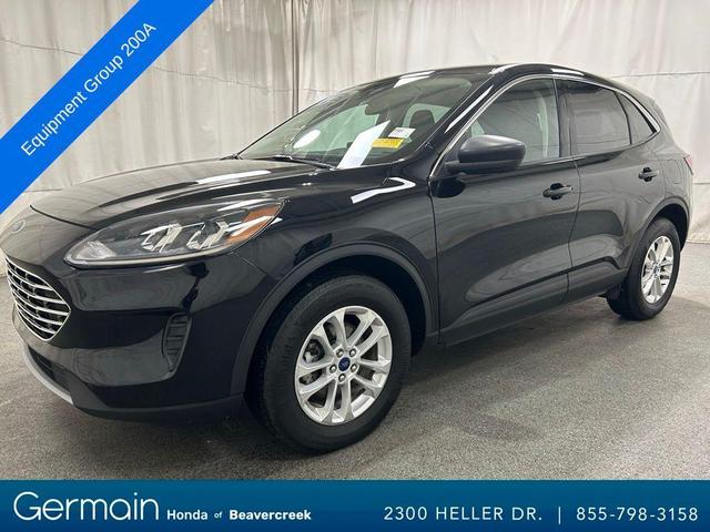 Photo of 2022 Agate Black Metallic Ford Escape