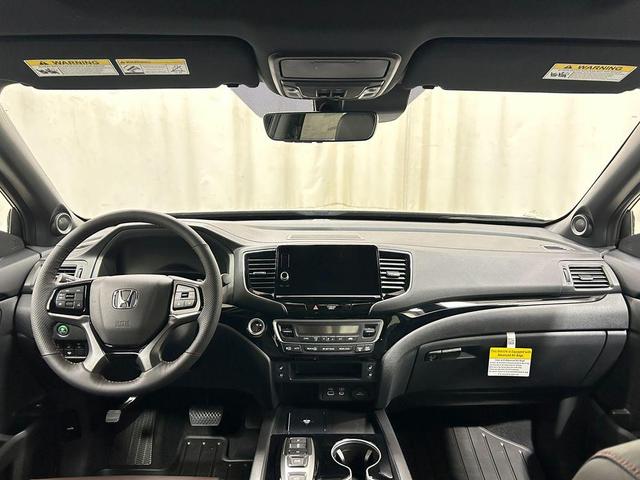 Photo of 2025 Crystal Black Pearl Honda Ridgeline