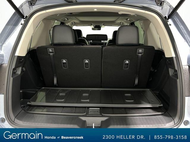 Photo of 2025 Sonic Gray Pearl Honda Pilot