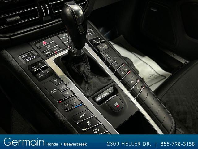 Photo of 2020 Carrara White Metallic Porsche Macan