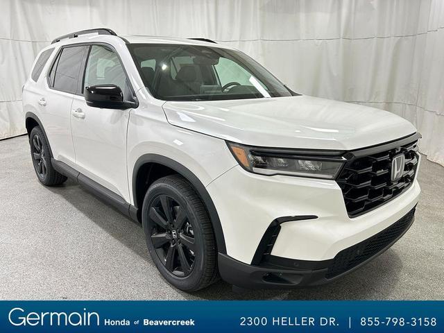 Photo of 2025 Platinum White Pearl Honda Pilot
