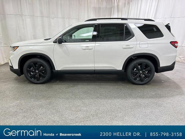 Photo of 2025 Platinum White Pearl Honda Pilot