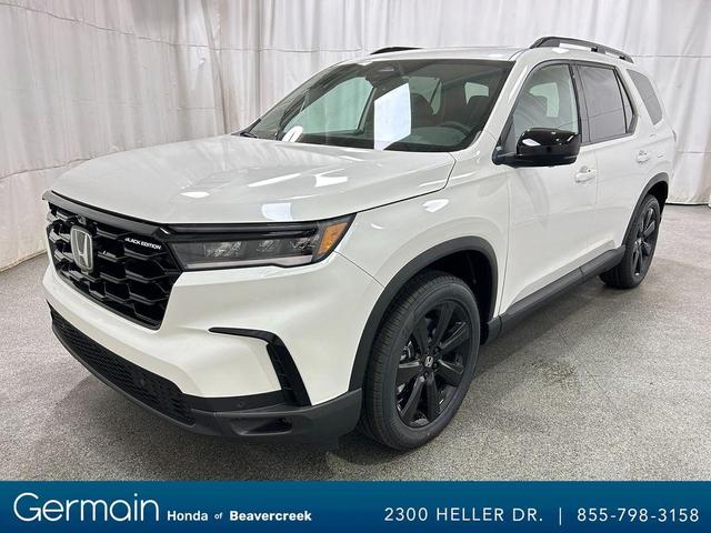 Photo of 2025 Platinum White Pearl Honda Pilot