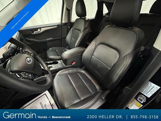 Photo of 2022 Agate Black Metallic Ford Escape