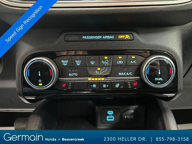 Photo of 2022 Agate Black Metallic Ford Escape