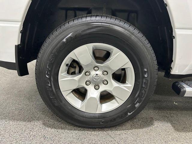 Photo of 2021 Bright White Clearcoat RAM 1500