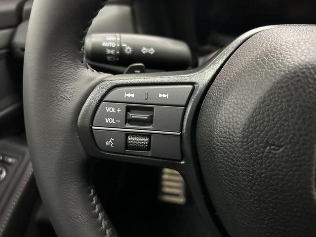 Photo of 2025 Platinum White Pearl Honda Accord Hybrid