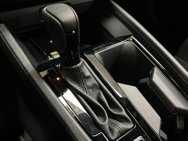 Photo of 2025 Platinum White Pearl Honda Accord Hybrid