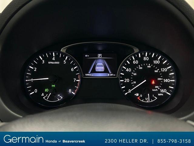 Photo of 2016 Gray Nissan Altima