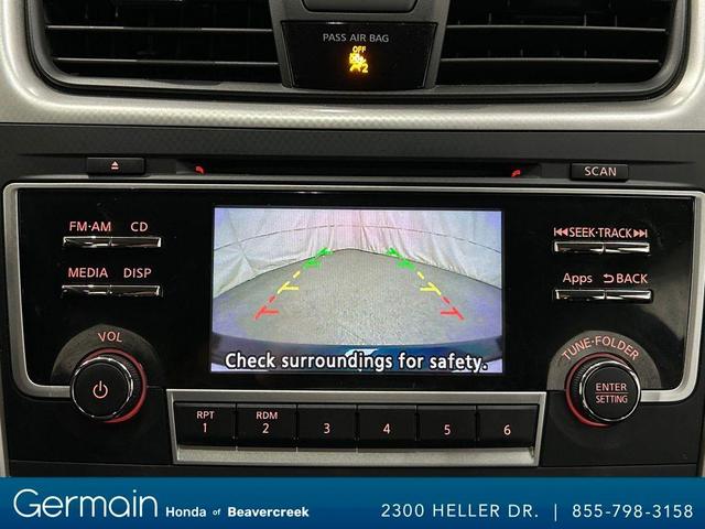 Photo of 2016 Gray Nissan Altima