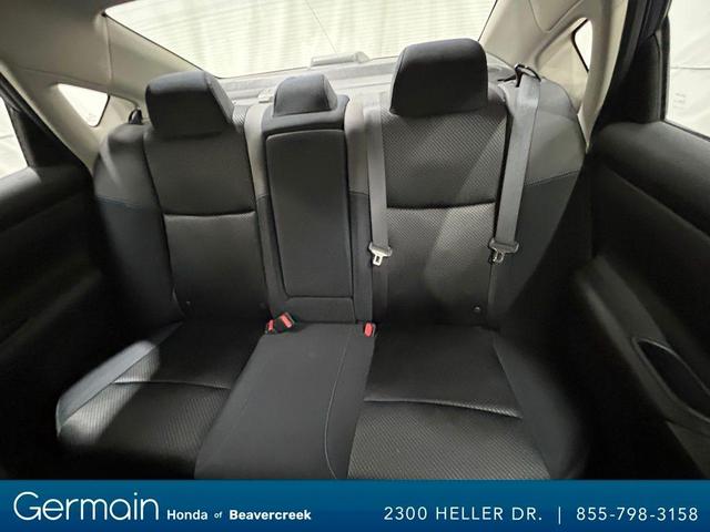 Photo of 2016 Gray Nissan Altima