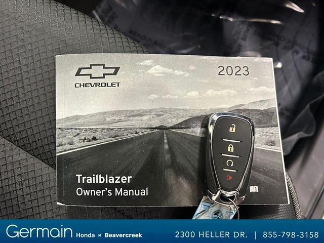 Photo of 2023 Summit White Chevrolet Trailblazer