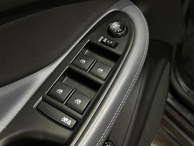 Photo of 2019 Ebony Twilight Metallic Buick Envision