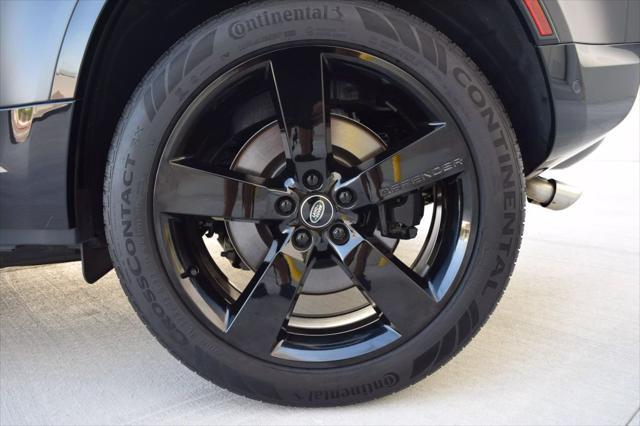 Photo of 2024 Carpathian Grey Premium Metallic Land Rover Defender
