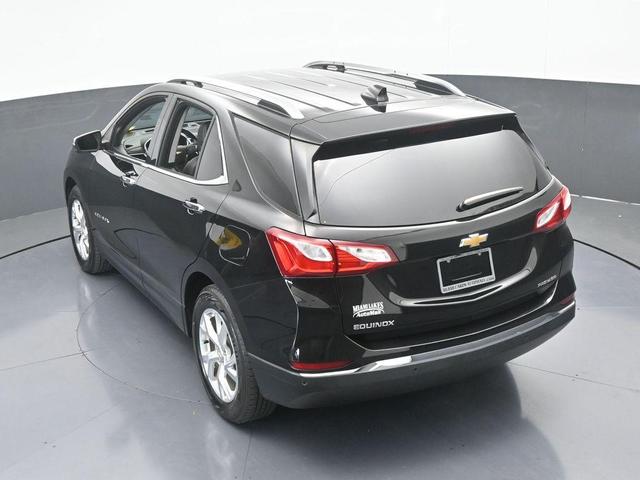 Photo of 2021 Mosaic Black Metallic Chevrolet Equinox