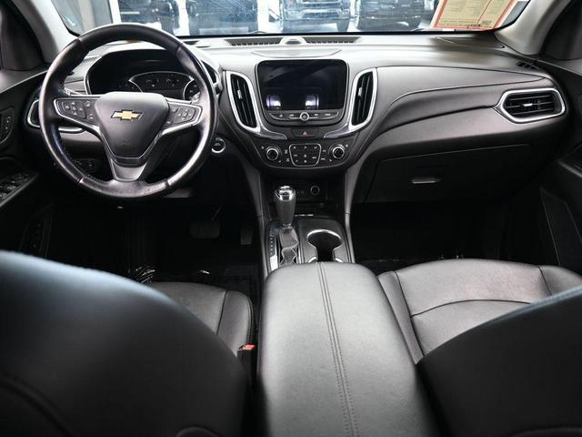 Photo of 2021 Mosaic Black Metallic Chevrolet Equinox