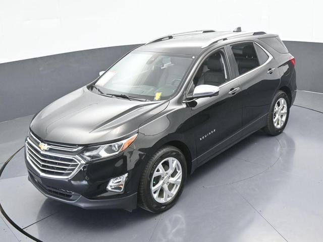 Photo of 2021 Mosaic Black Metallic Chevrolet Equinox