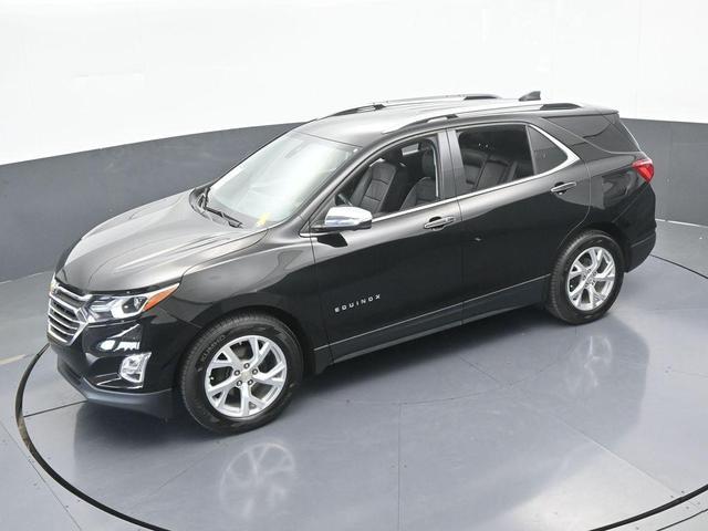 Photo of 2021 Mosaic Black Metallic Chevrolet Equinox