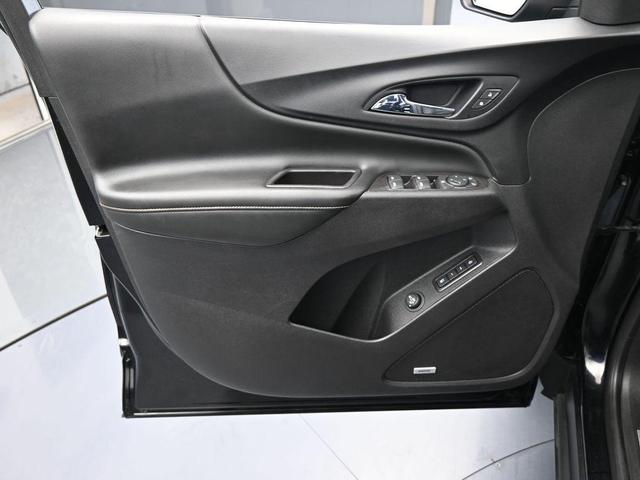 Photo of 2021 Mosaic Black Metallic Chevrolet Equinox