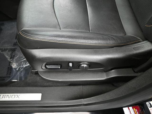 Photo of 2021 Mosaic Black Metallic Chevrolet Equinox