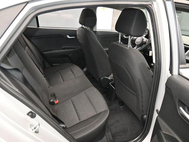 Photo of 2022 Silky Silver Kia Rio