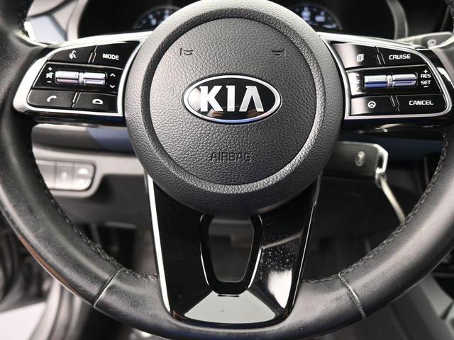 Photo of 2021 Steel Gray Kia Seltos