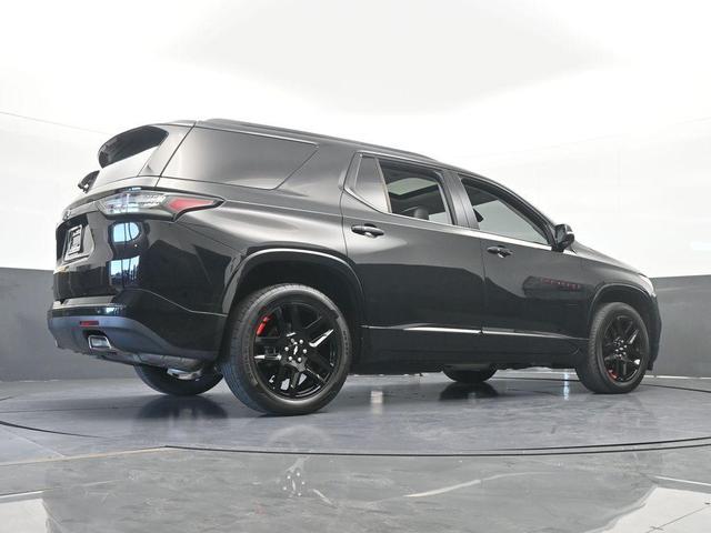 Photo of 2018 Mosaic Black Metallic Chevrolet Traverse