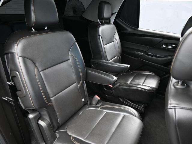 Photo of 2018 Mosaic Black Metallic Chevrolet Traverse