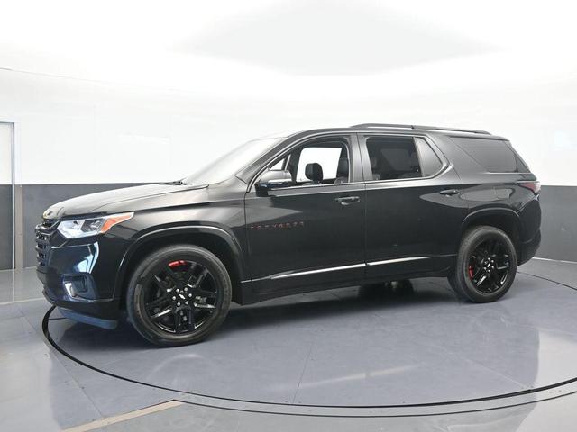 Photo of 2018 Mosaic Black Metallic Chevrolet Traverse