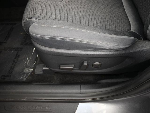 Photo of 2019 Machine Gray Hyundai SANTA FE