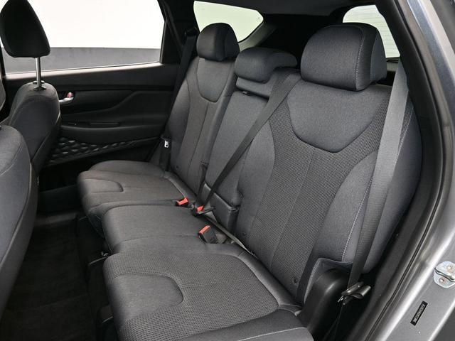 Photo of 2019 Machine Gray Hyundai SANTA FE