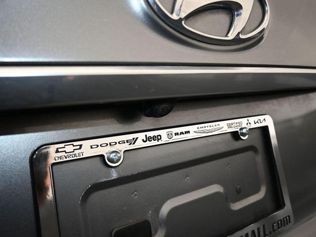 Photo of 2019 Machine Gray Hyundai SANTA FE