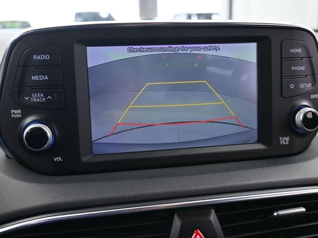 Photo of 2019 Machine Gray Hyundai SANTA FE