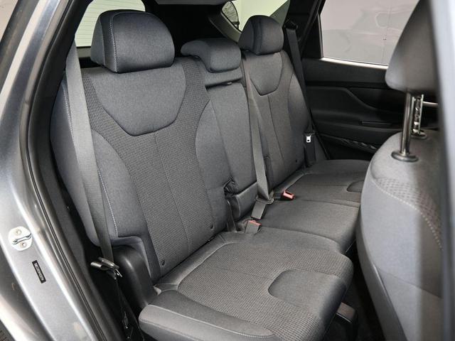 Photo of 2019 Machine Gray Hyundai SANTA FE