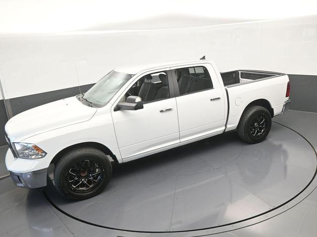 Photo of 2018 Bright White Clearcoat RAM 1500