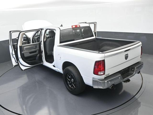 Photo of 2018 Bright White Clearcoat RAM 1500