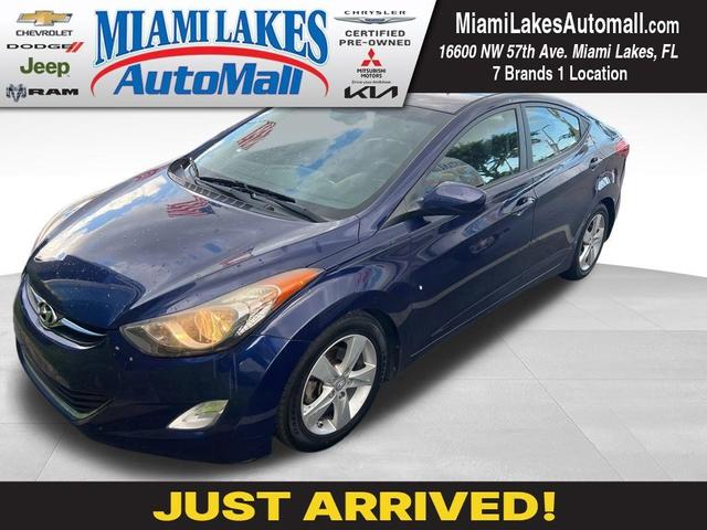 Photo of 2013 Indigo Blue Pearl Hyundai ELANTRA