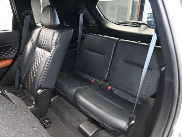 Photo of 2022 Silver Mitsubishi Outlander