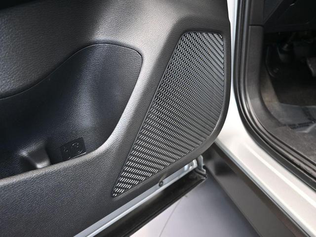 Photo of 2022 Silver Mitsubishi Outlander