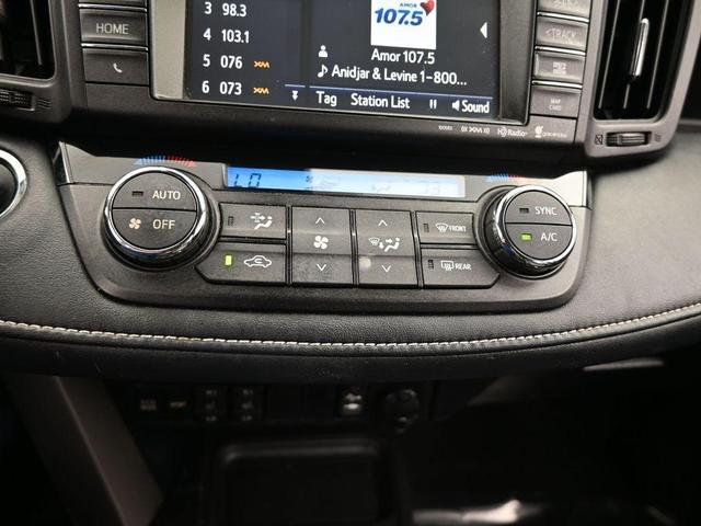 Photo of 2016 Black Toyota RAV4
