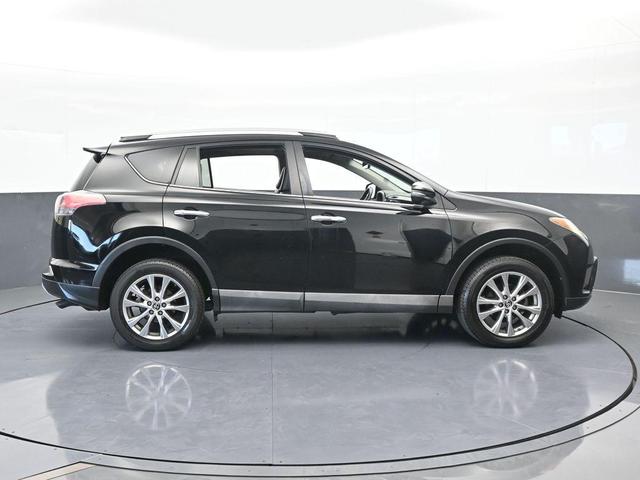 Photo of 2016 Black Toyota RAV4