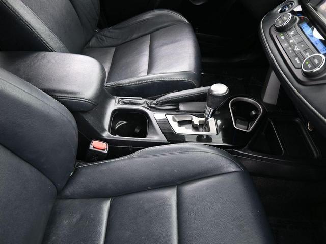 Photo of 2016 Black Toyota RAV4