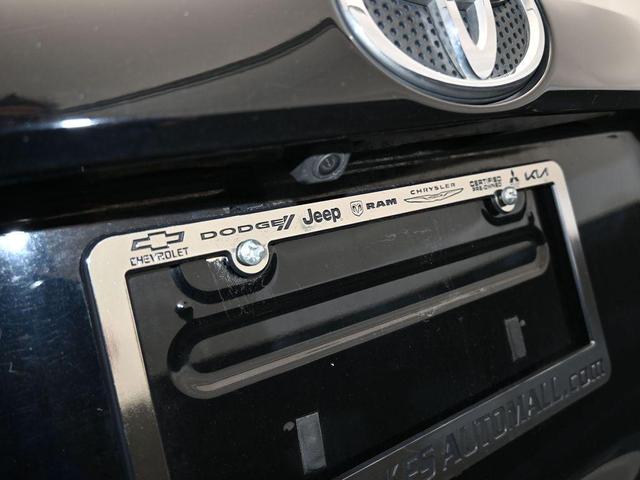 Photo of 2016 Black Toyota RAV4